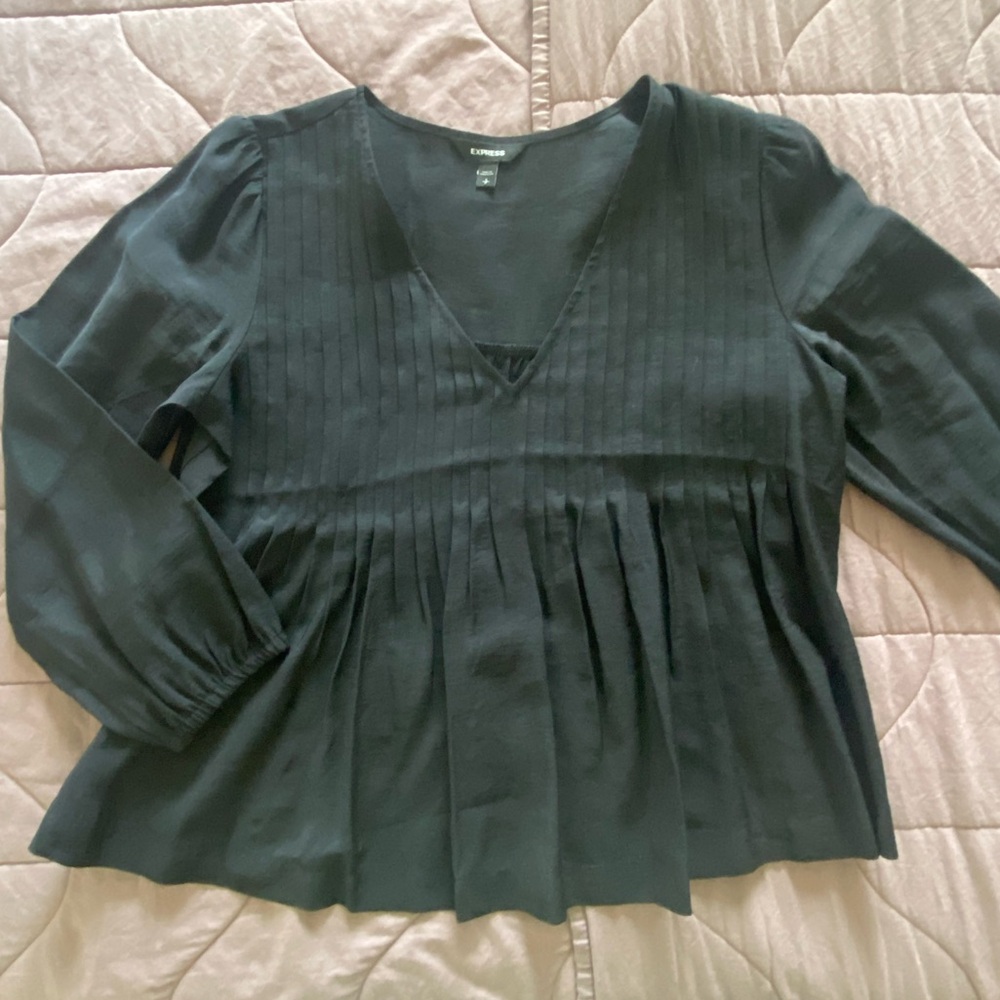 Express Top - Picture 2 of 6